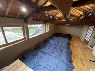 {{brizy_dc_image_alt imageSrc=